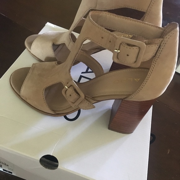 Shoes - Picture 2 of 2